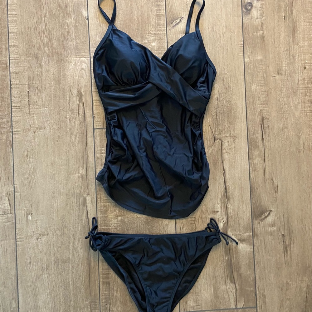 Black maternity tankini swim suit